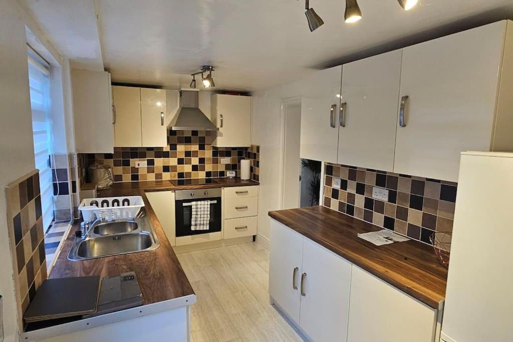 Alfred House Appartement Ripley  Buitenkant foto